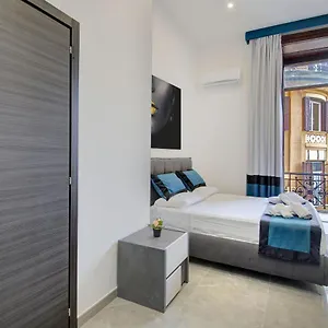 Penzion Irooms Garibaldi, Neapol